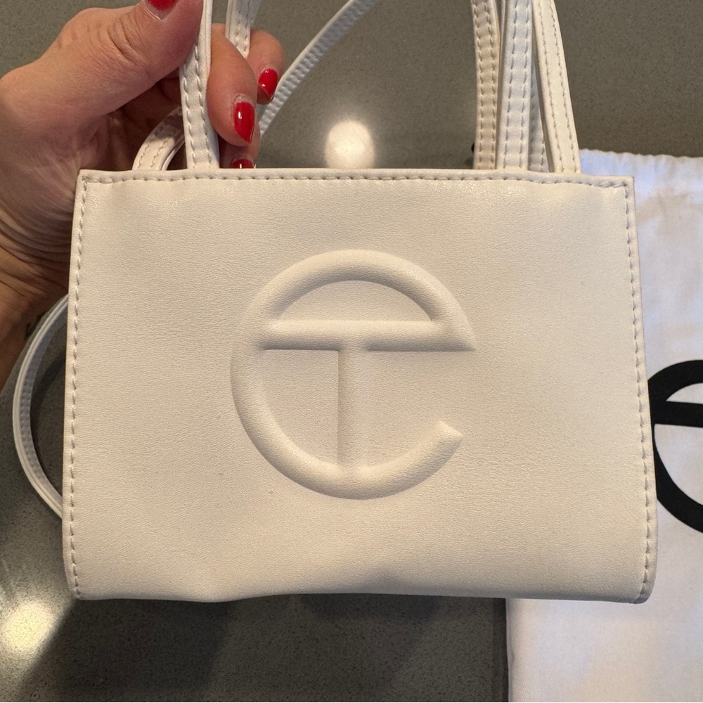 Telfar White Shopping Bag with Logo - Picture 3 of 8